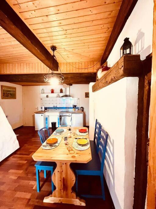 Charmant Appartement De Vacances Alta Ripa Hauterive  Exteriér fotografie